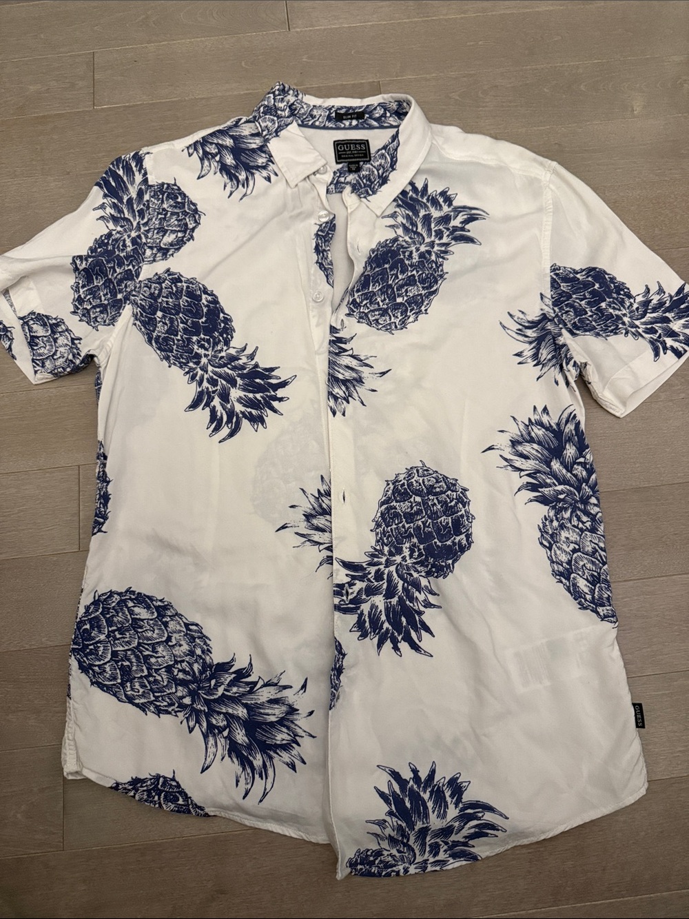 GUESS White Shirt with Navy Pineapple Print